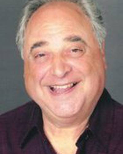 Энтони Расселл фото