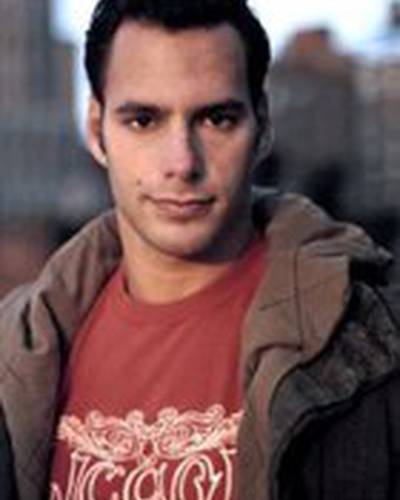 Лукас Акоскин фото