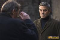 Кадр Майкл Клейтон