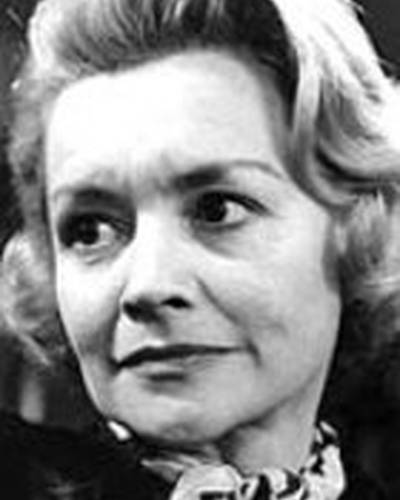 Урсула Хауэллс фото