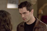 Кадр Быть человеком