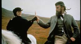 Кадр из фильма "Ее величество Миссис Браун" - 1