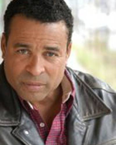 Роберт Кроу фото