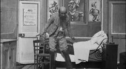 Кадр из фильма "Заколдованная гостиница" - 1