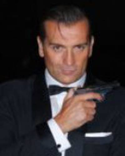 Дональд Стэнден фото