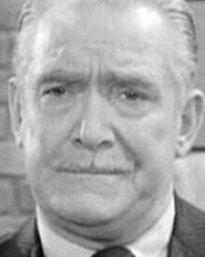 Рой Робертс фото