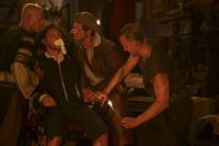 Кадр Череп и кости