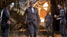 Кадр из фильма "Инкассатор" - 1