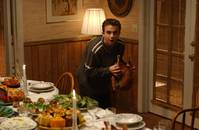 Кадр Малкольм в центре внимания