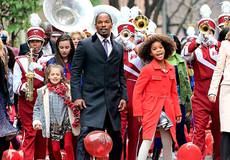 Вышел первый трейлер мюзикла «Энни» с Кэмерон Диаз