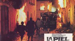 Кадр из фильма "Шкура" - 2