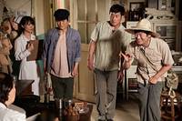 Кадр Будни торговца кровью