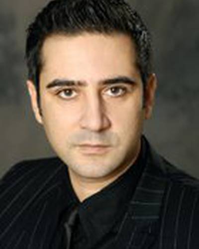 Эзгюр Эзата фото