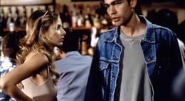 Кадр из фильма "Гарвардская тусовка" - 2