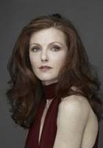 Софи-Шарлотт Юссон фото