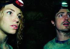 Рецензия: «Париж: Город мертвых» - рояль в катакомбах