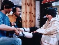 Кадр Загорелые на лыжах