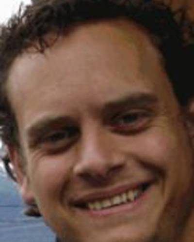 Адам Ньюман фото