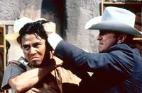 Кадр Все меры предосторожности