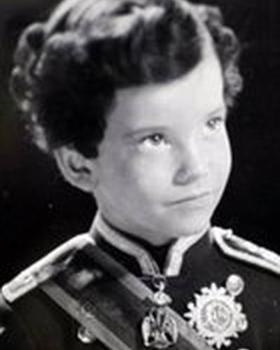 Мики Кун фото