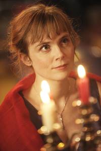 Кадр Вишенка на новогоднем торте