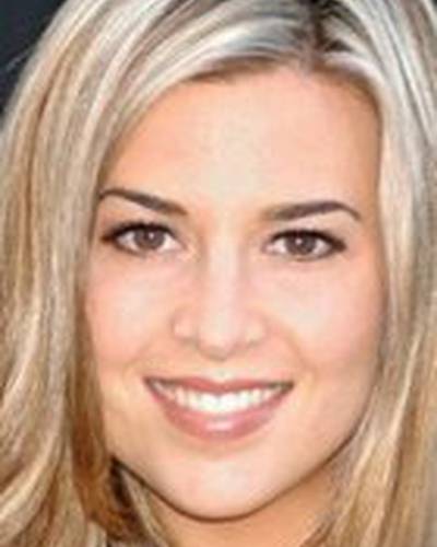 Эшли Кусато фото