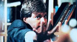 Кадр из фильма "Умереть заново" - 2