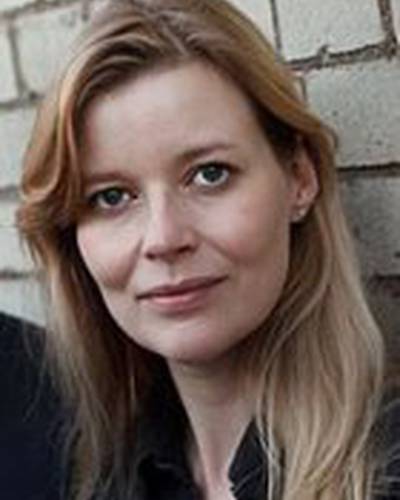 Люси Экхерст фото