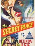 Постер из фильма "Секретное место" - 1