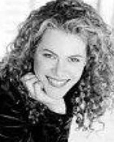 Дженнифер Шеер фото