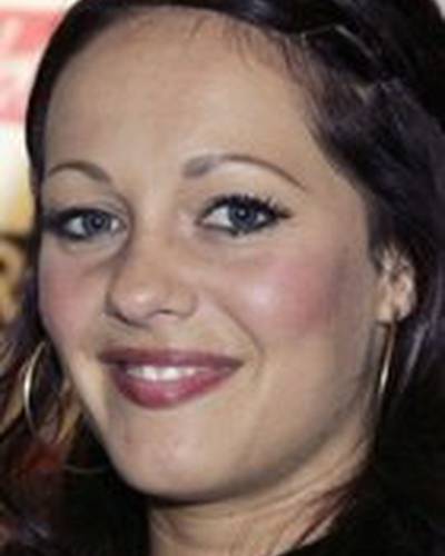 Сара Кэвуд фото