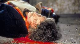 Кадр из фильма "А теперь не смотри" - 1