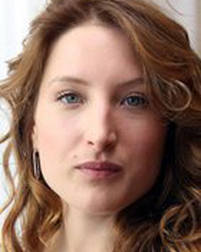 Джулия Пьятон фото