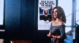 Кадр из фильма "Закон желания" - 1