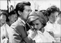 Кадр Хиросима, моя любовь