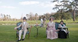 Кадр из фильма "Эмма" - 2