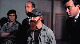 Кадр из фильма "Бананы" - 1