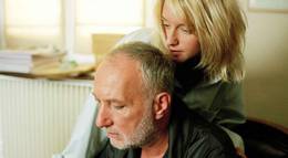 Кадр из фильма "Одна девушка на двоих" - 2