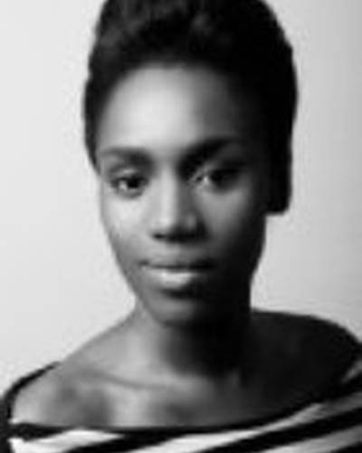 Эссе Лосон фото