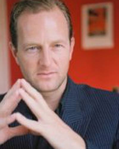 Николас Хоскин фото