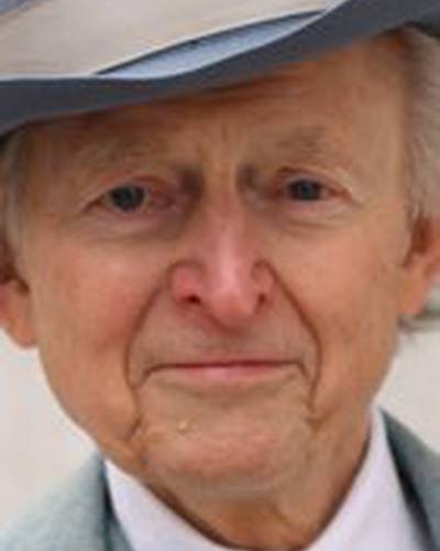 Том Вульф фото