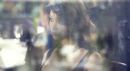 Кадр из фильма "Красная любовь" - 2