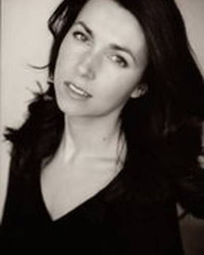 Claudia Sermbezis фото