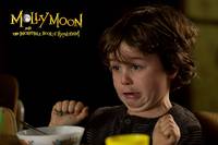 Кадр Молли Мун и волшебная книга гипноза