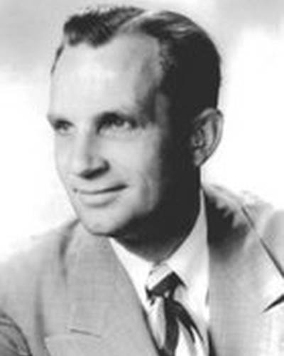 Алан Рейнольдс фото