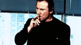 Кадр из фильма "Опасные игры" - 2