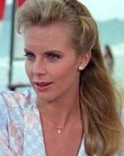 Джулия Монтгомери фото