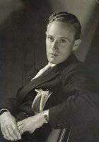 Лесли Говард