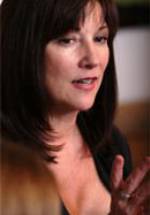 Уорнер Лафлин фото