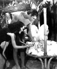 Кадр Тарзан находит сына